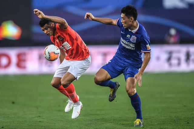 3-1，1-0！西甲悲喜夜！贝蒂斯连胜+黄潜逆转 积分榜更新：皇马第2详情页展示图